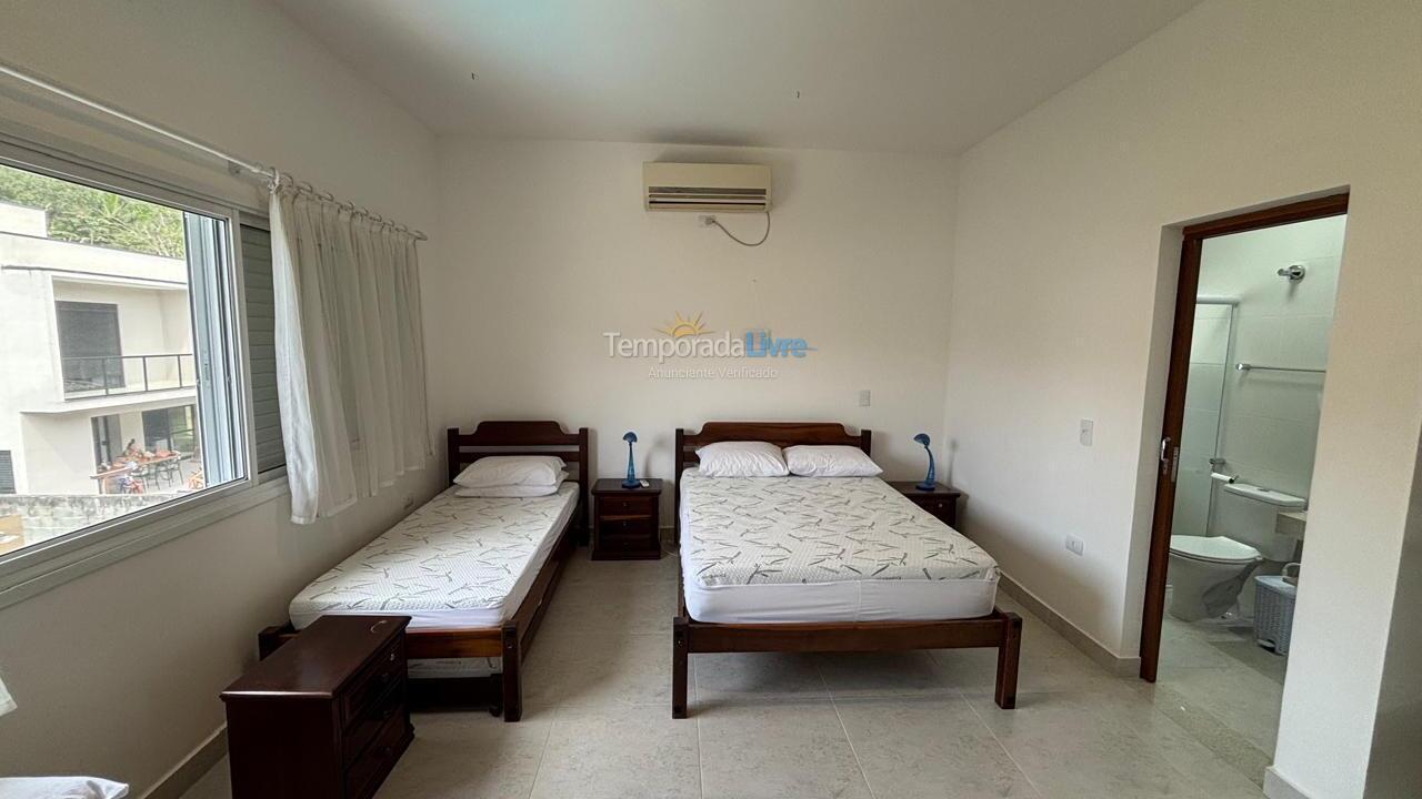 Casa para aluguel de temporada em Ubatuba (Lagoinha)