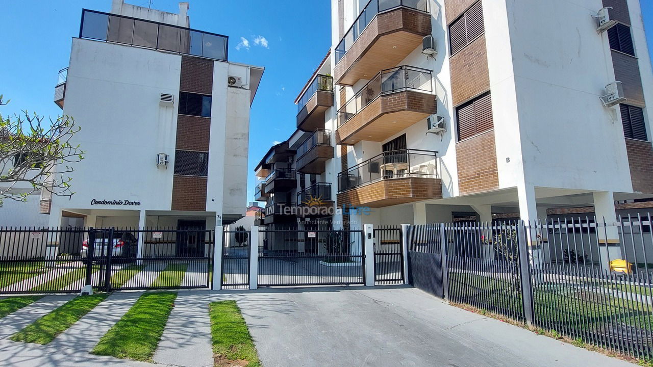 Apartamento para aluguel de temporada em Florianopolis (Praia dos Ingleses)