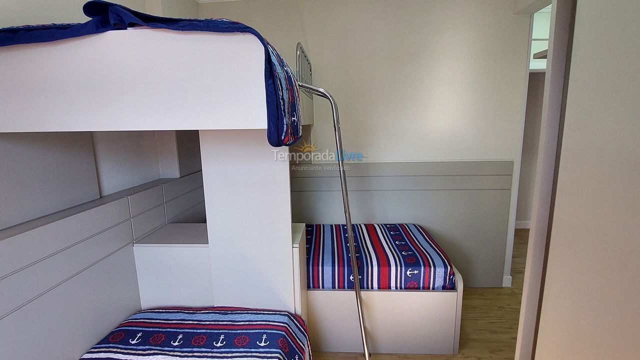 Apartamento para aluguel de temporada em Florianopolis (Praia dos Ingleses)