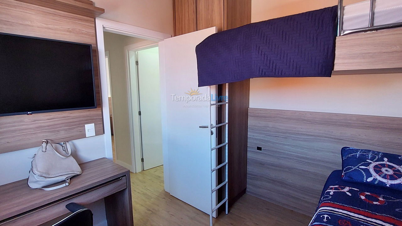 Apartamento para aluguel de temporada em Florianopolis (Praia dos Ingleses)