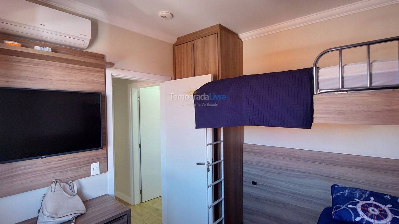 Apartamento para aluguel de temporada em Florianopolis (Praia dos Ingleses)