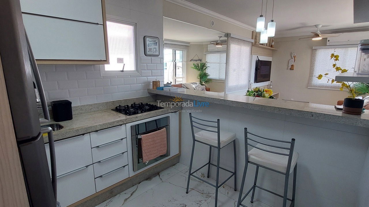 Apartamento para aluguel de temporada em Florianopolis (Praia dos Ingleses)