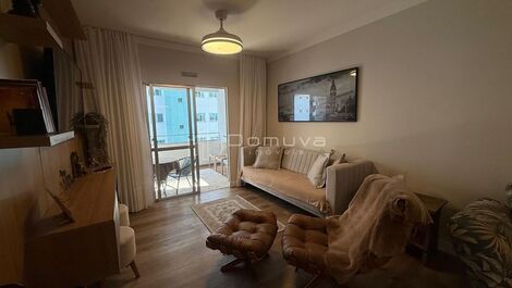 Seasonal rental on the seafront, 2 bedrooms, including 1 suite, downtown