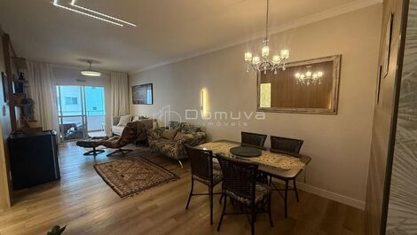 Seasonal rental on the seafront, 2 bedrooms, including 1 suite, downtown