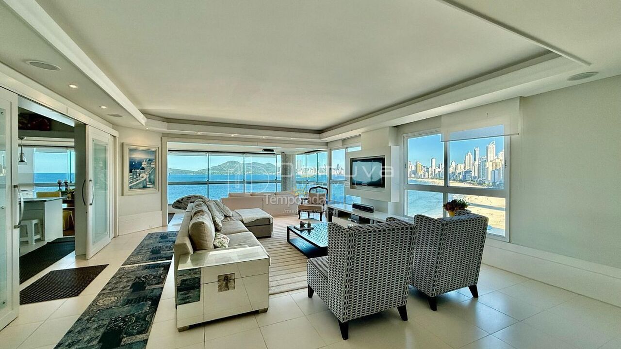 Apartment for vacation rental in Balneário Camboriú (Centro)