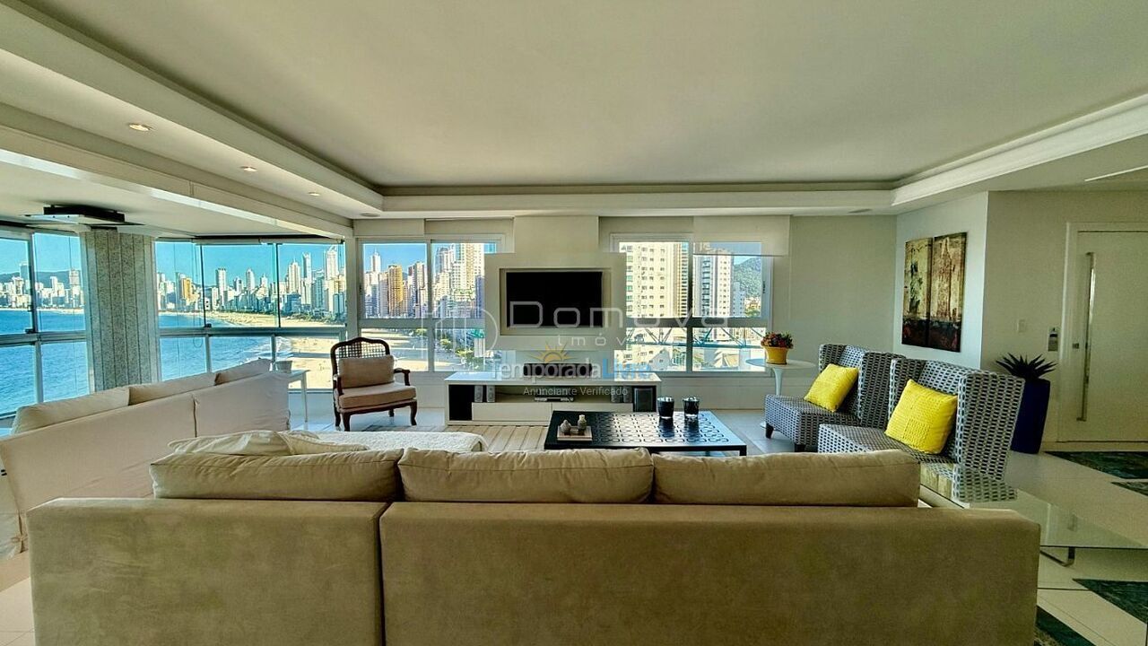 Apartment for vacation rental in Balneário Camboriú (Centro)
