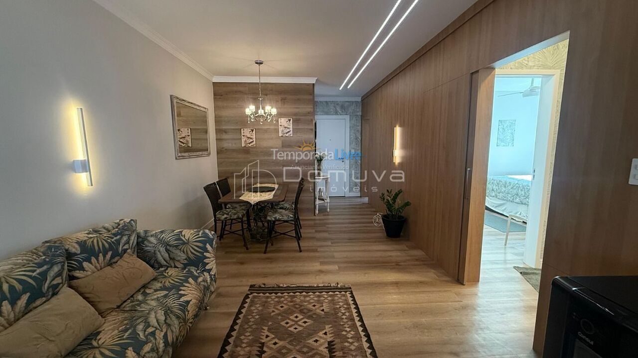 Apartment for vacation rental in Balneário Camboriú (Centro)