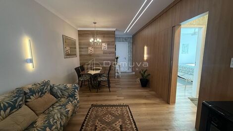 Seasonal rental on the seafront, 2 bedrooms, including 1 suite, downtown