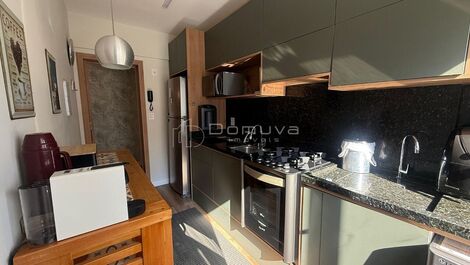 Seasonal rental on the seafront, 2 bedrooms, including 1 suite, downtown