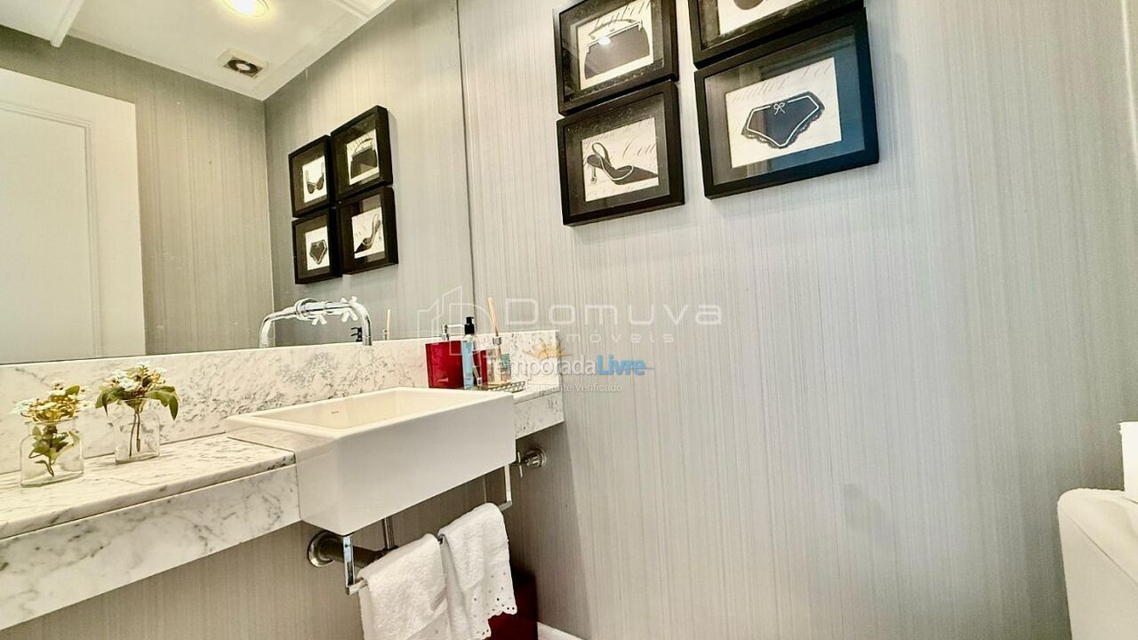 Apartment for vacation rental in Balneário Camboriú (Centro)