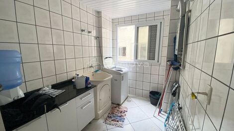 Seasonal rental facing the sea with 4 suites in Balneário Camboriú