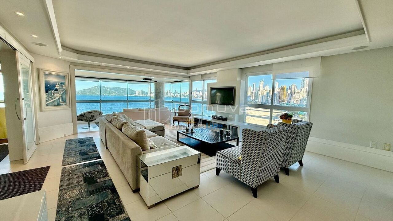 Apartment for vacation rental in Balneário Camboriú (Centro)