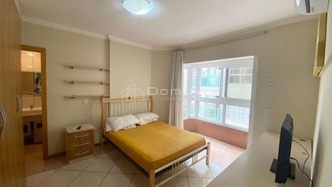 Seasonal rental facing the sea with 4 suites in Balneário Camboriú