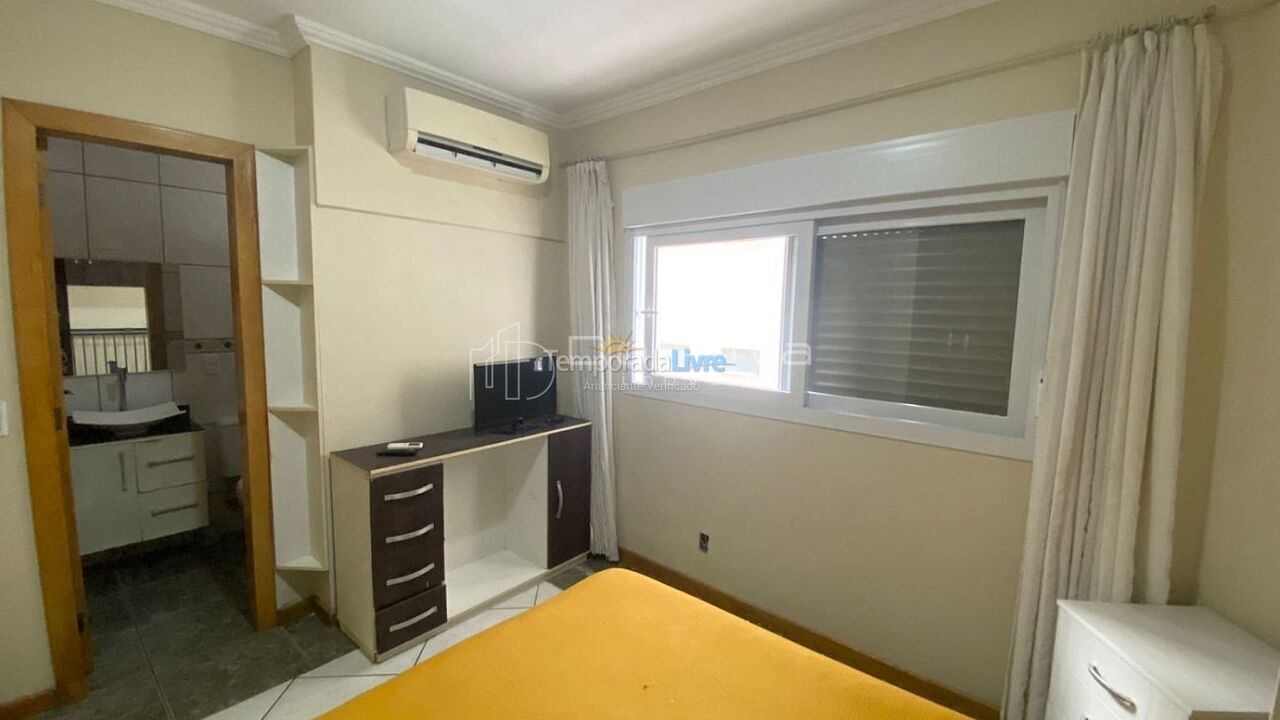 Apartment for vacation rental in Balneário Camboriú (Centro)