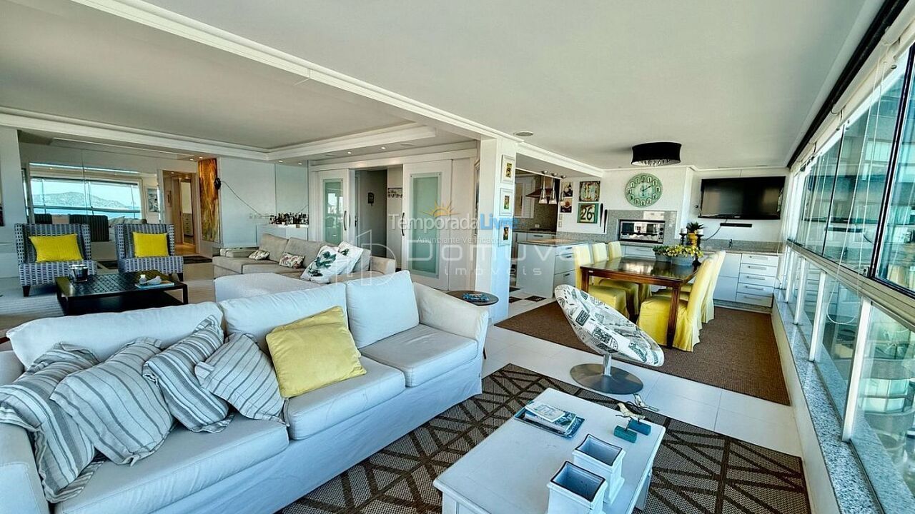 Apartment for vacation rental in Balneário Camboriú (Centro)