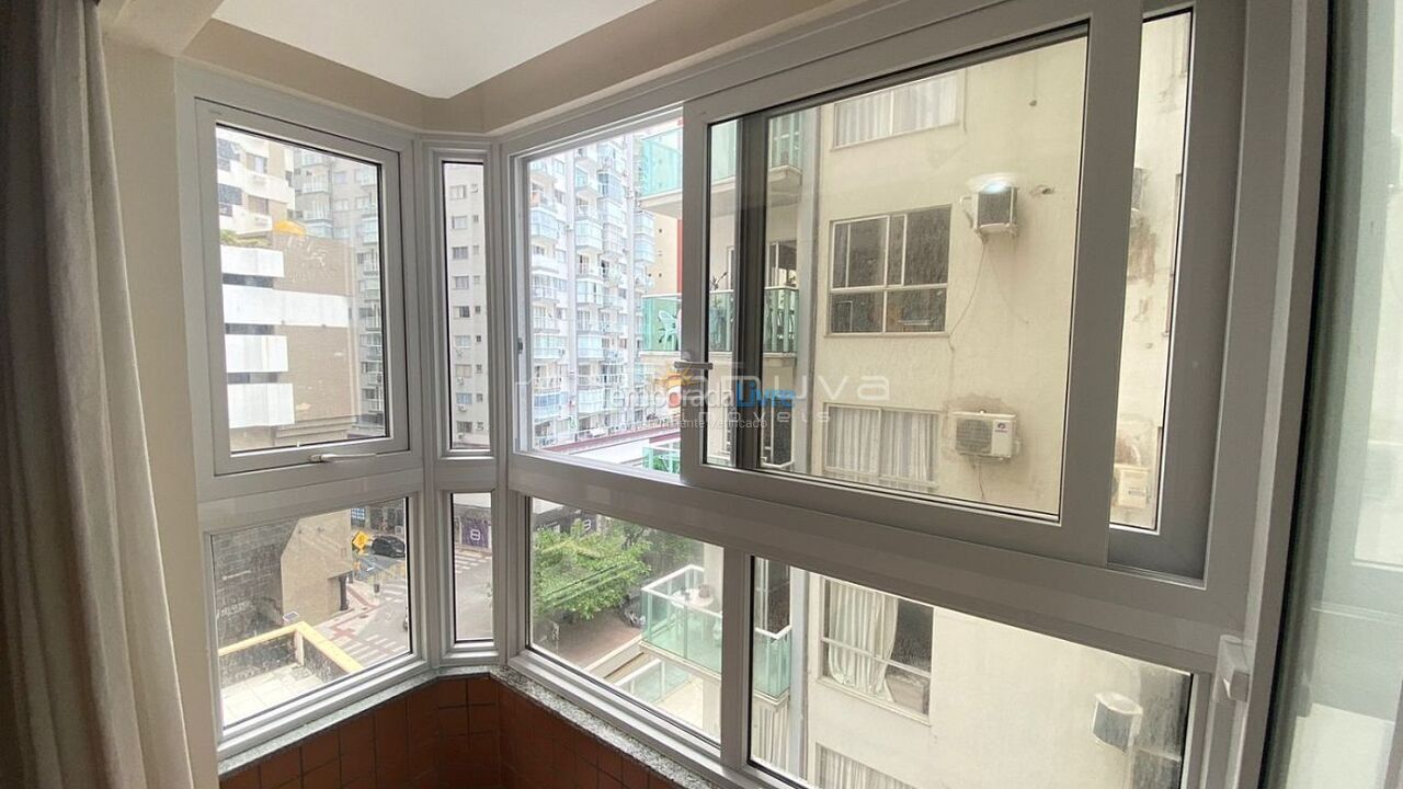 Apartment for vacation rental in Balneário Camboriú (Centro)