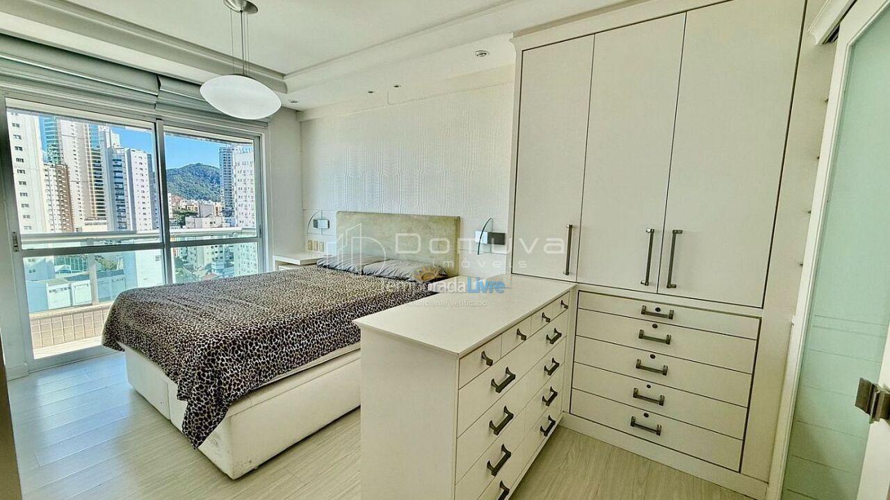 Apartment for vacation rental in Balneário Camboriú (Centro)