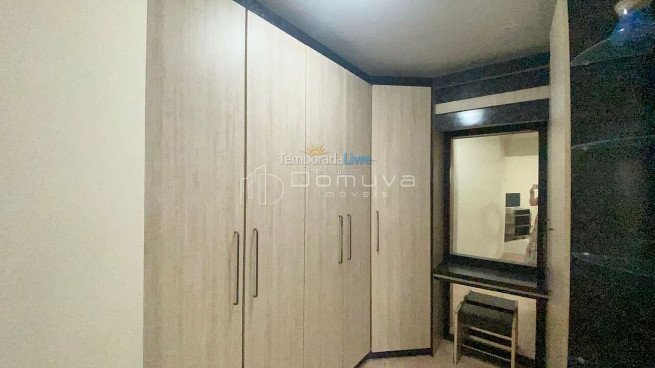 Apartment for vacation rental in Balneário Camboriú (Centro)