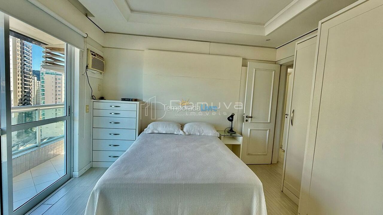 Apartment for vacation rental in Balneário Camboriú (Centro)