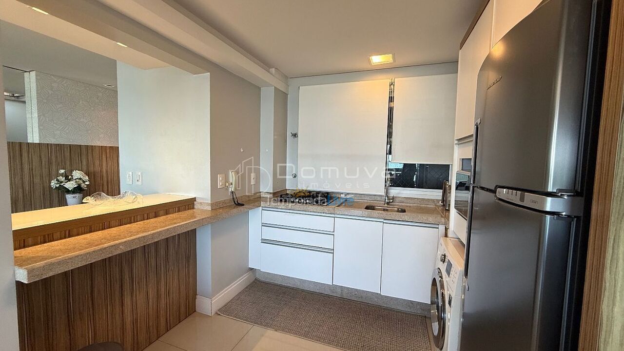 Apartamento para aluguel de temporada em Balneário Camboriú (Centro)