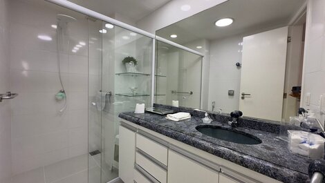 LB - RJ113 Apartamento Frente Mar Barra Beach Aluguel de Temporada