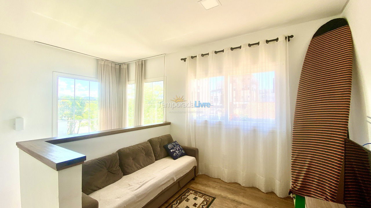 Casa para aluguel de temporada em Bombinhas (Canto Grande)