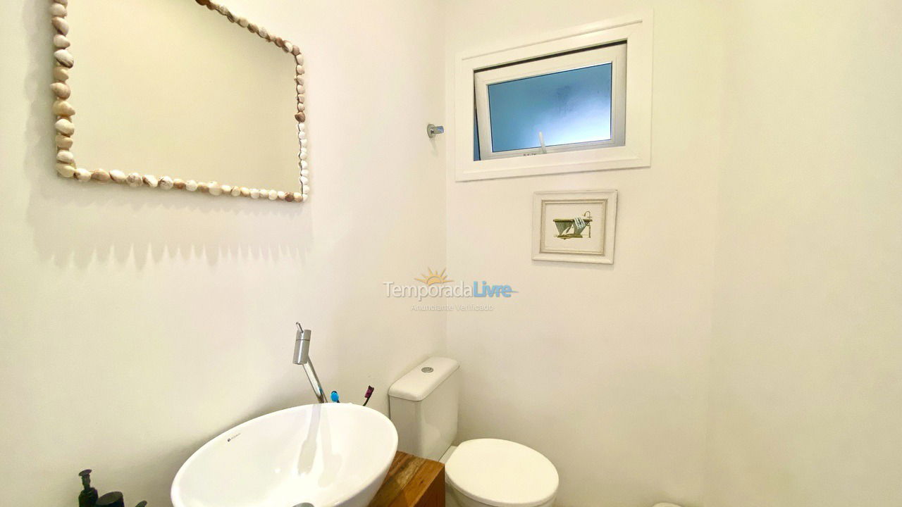 Casa para aluguel de temporada em Bombinhas (Canto Grande)