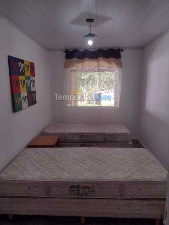 Chácara / sítio para aluguel de temporada em Juquitiba (Ritas)