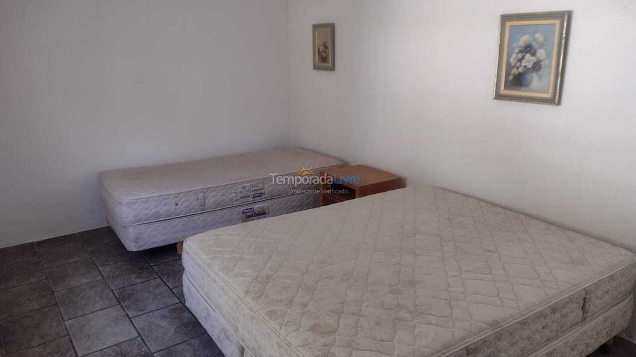 Chácara / sítio para aluguel de temporada em Juquitiba (Ritas)