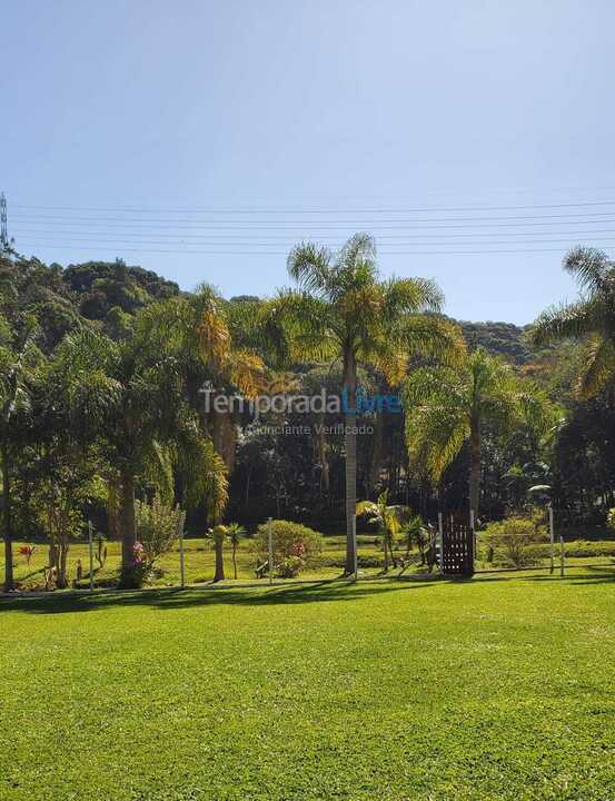 Chácara / sítio para aluguel de temporada em Juquitiba (Ritas)