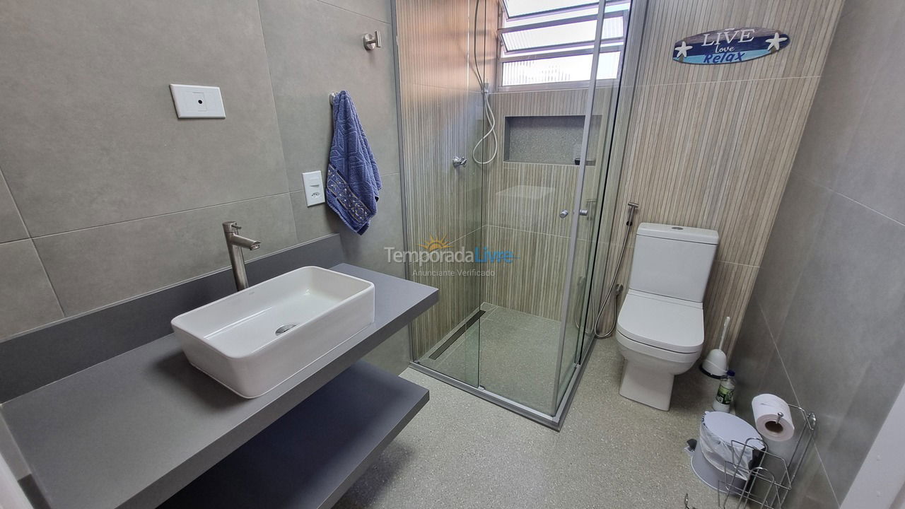 Casa para aluguel de temporada em Ubatuba (Praia Grande)