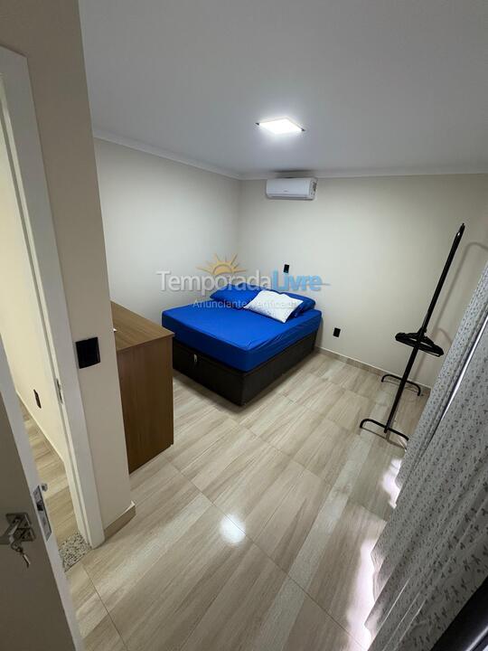 Casa para aluguel de temporada em Bombinhas (Canto Grande)