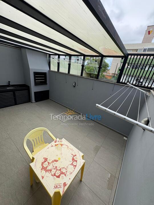 Casa para aluguel de temporada em Bombinhas (Canto Grande)