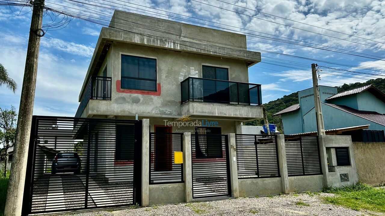 Casa para alquiler de vacaciones em Bombinhas (Mariscal)