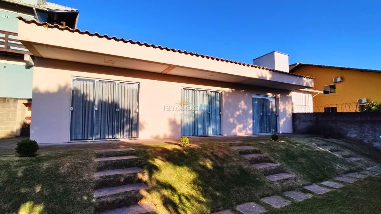 Apartment for vacation rental in Florianópolis (Praia do Santinho)
