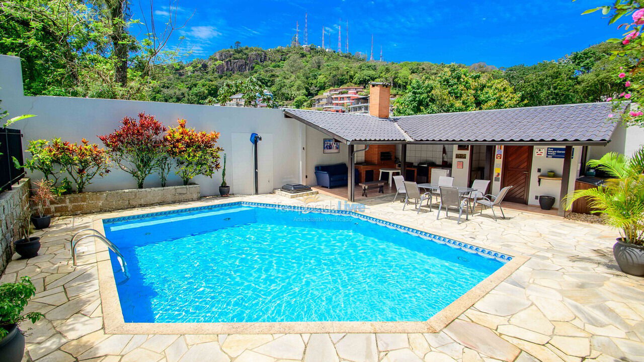 House for vacation rental in Florianópolis (Centro)