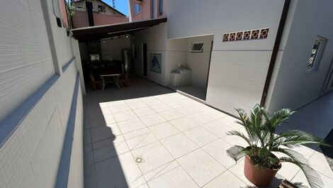 🏡 Beautiful House with Pool in Bombas Beach 🌊
