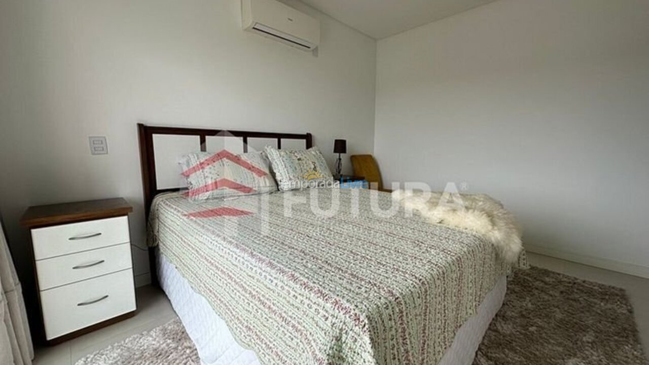 Apartamento para aluguel de temporada em Bombinhas (Praia de Bombas)