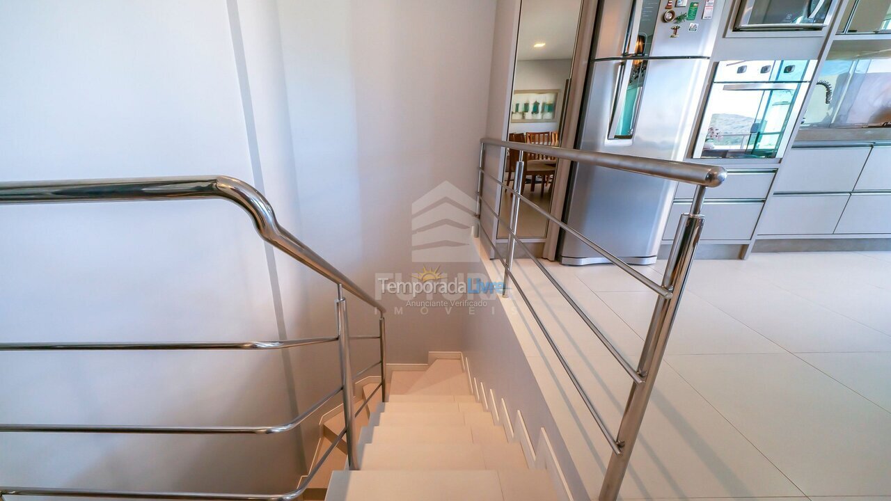 Apartamento para aluguel de temporada em Bombinhas (Praia de Bombas)