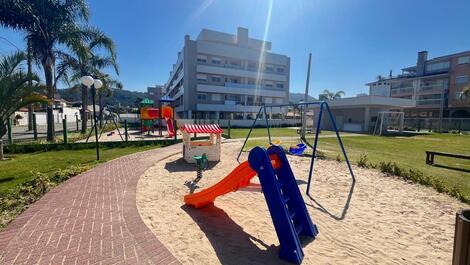 Beautiful 2 bedroom apartment with swimming pool - 250 meters from the sea