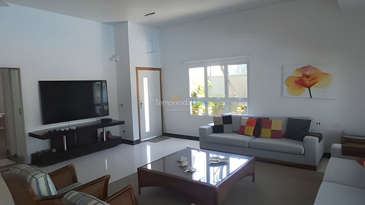 Granja para alquiler de vacaciones em Bertioga (Riviera de São Lourenço)