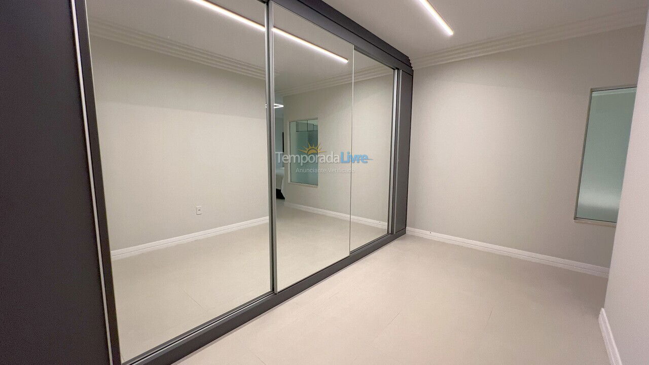 Apartamento para alquiler de vacaciones em Itapema (Centro)