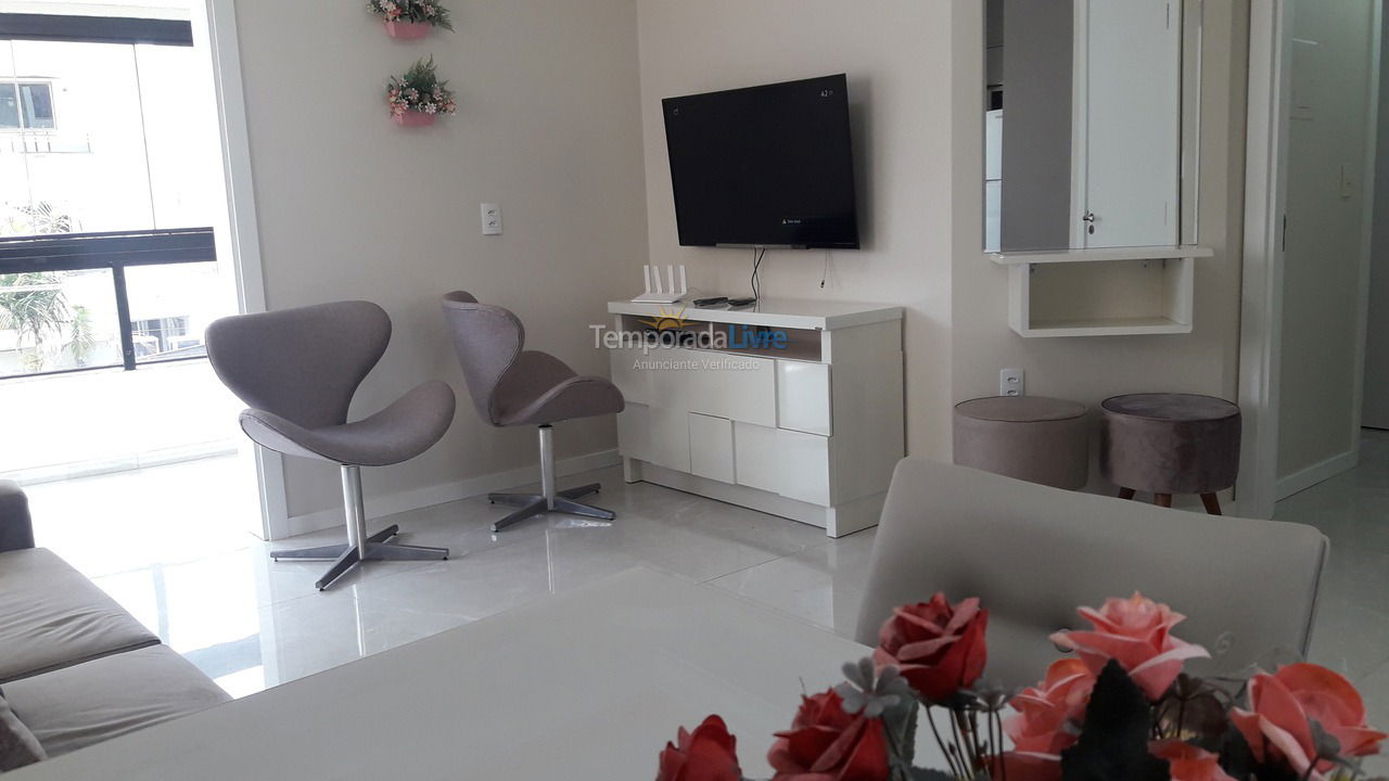 Apartamento para aluguel de temporada em Itapema (Meia Praia)