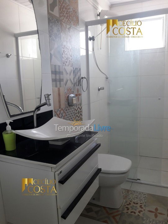 Apartamento para aluguel de temporada em Itapema (Meia Praia)