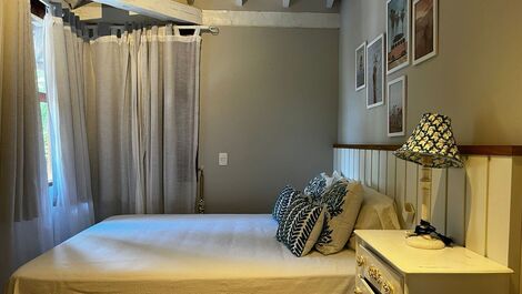 Baleia, 6 habitaciones, piscina, espacio gourmet, en urbanización cerrada
