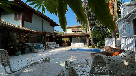 Casa para alquilar en São Sebastião - Praia da Baleia