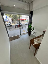 🏖️ÓTIMO APTO DE 1 QUARTO, PARA 4 PESSOAS NO CORAÇÃO DE CANASVIEIRAS.🌅