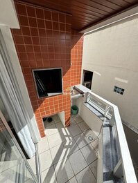 🏖️ÓTIMO APTO DE 1 QUARTO, PARA 4 PESSOAS NO CORAÇÃO DE CANASVIEIRAS.🌅