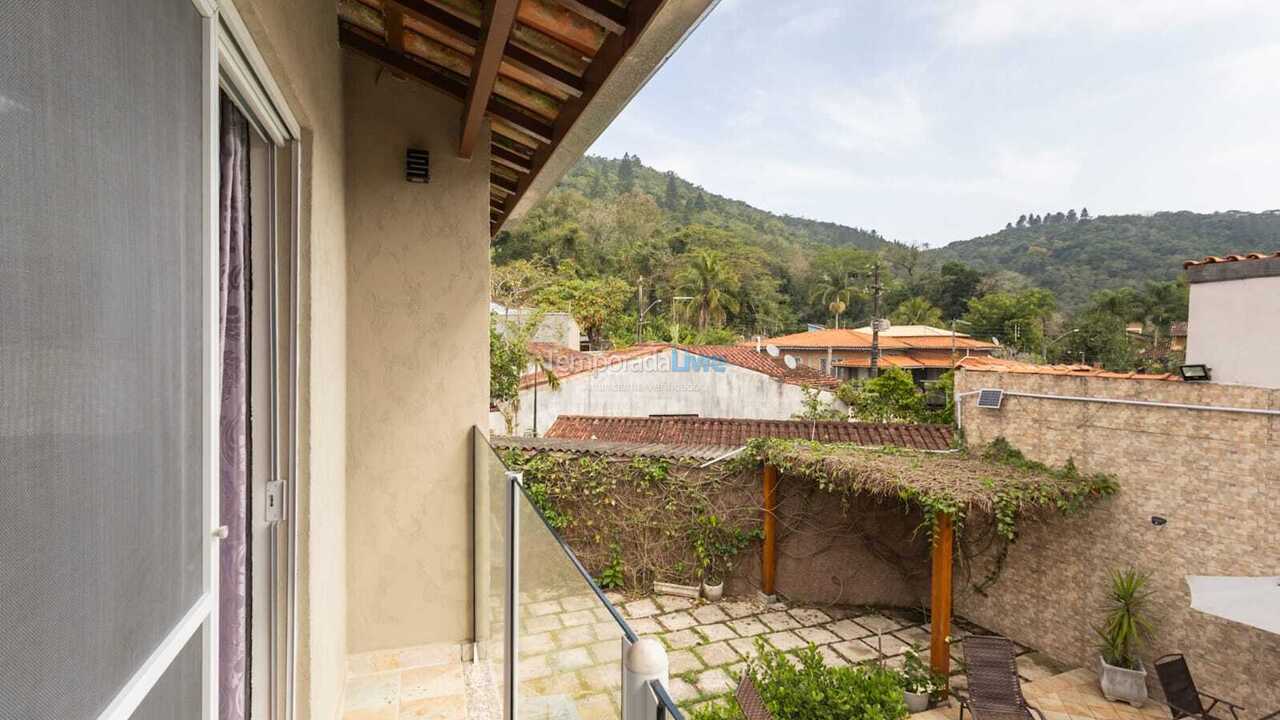 Casa para aluguel de temporada em Ubatuba (Tabatinga)