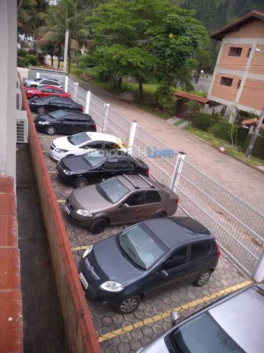 Casa para aluguel de temporada em Ubatuba (Praia das Toninhas)